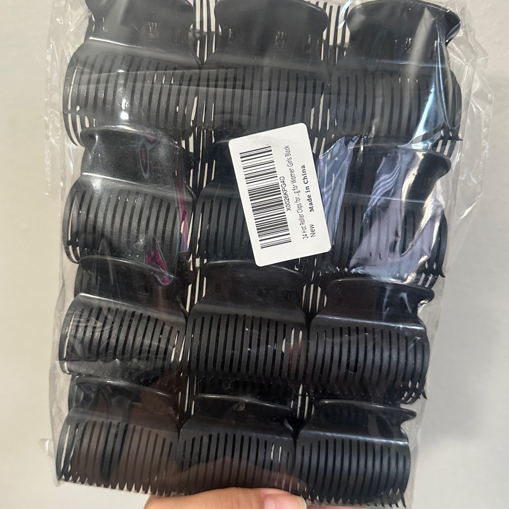 Black Hair Claw Clips Set